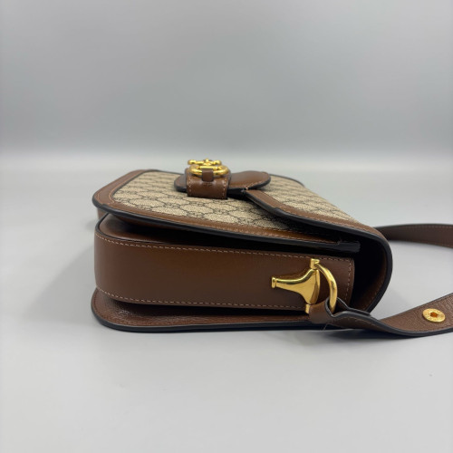 Gucci Medium Horsebit 1955 GG Supreme Monogram Calfskin Brown Beige Gucci Medium Horsebit 1955 GG Supreme Monogram Calfskin Brown Beige