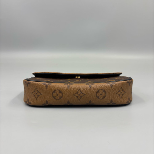 Louis Vuitton Ivy Wallet On Chain Reverse Monogram Brown Black