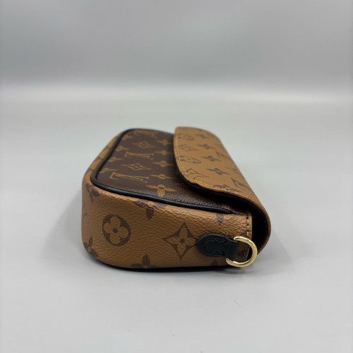 Louis Vuitton Ivy Wallet On Chain Reverse Monogram Brown Black