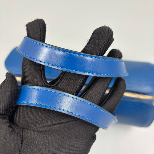 Louis Vuitton Papillon 30 Epi Blue Louis Vuitton Papillon 30 Epi Blue
