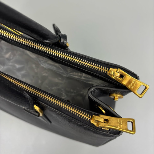 Prada Medium Galleria Double Zip Tote Saffiano Calfskin Black