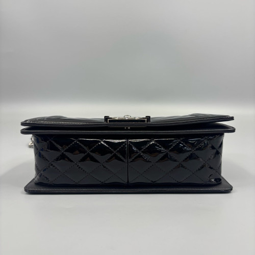 Chanel Quilted Medium Boy Flap Patent Calfskin Black