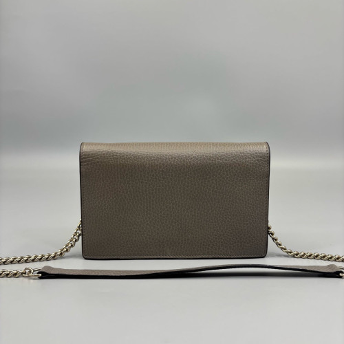 Gucci Interlocking G Chain Wallet Calfskin Grey