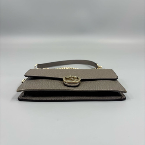 Gucci Interlocking G Chain Wallet Calfskin Grey