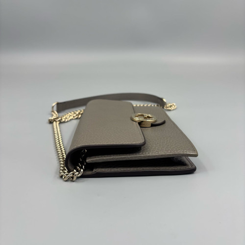 Gucci Interlocking G Chain Wallet Calfskin Grey