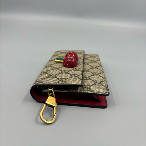 Gucci Mini Cherry Chain Wallet GG Supreme Monogram Beige Brown Red Gucci Mini Cherry Chain Wallet GG Supreme Monogram Beige Brown Red