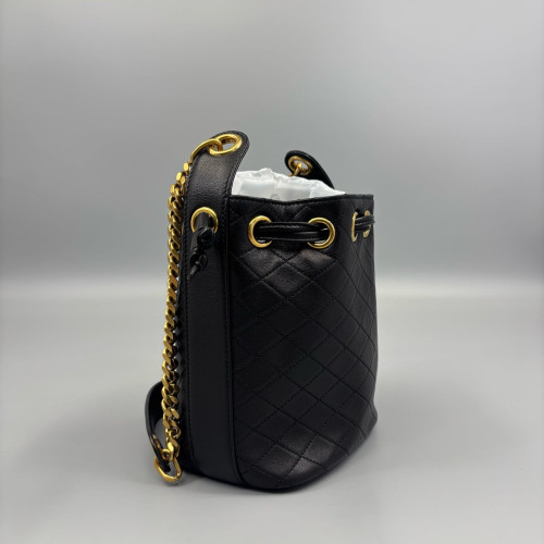 Yves Saint Laurent Bucket Lambskin Black