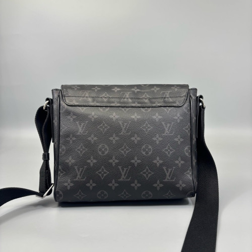 Louis Vuitton District Messenger Bag PM Monogram Eclipse Black