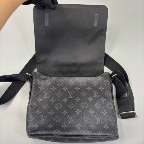 Louis Vuitton District Messenger Bag PM Monogram Eclipse Black