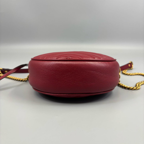 Gucci Matelasse GG Marmont Round Mini Bag Cuir Red