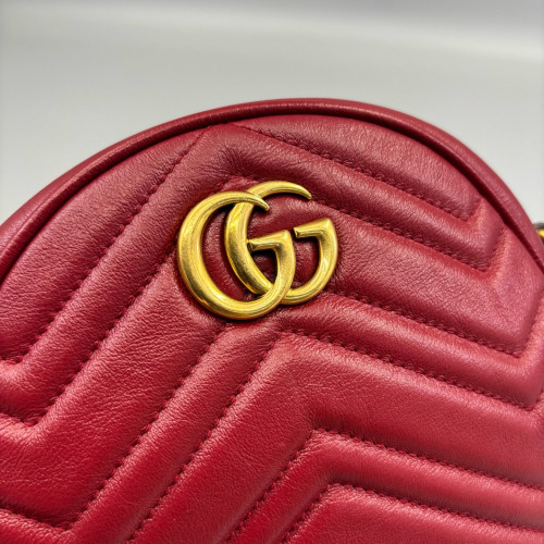 Gucci Matelasse GG Marmont Round Mini Bag Cuir Red