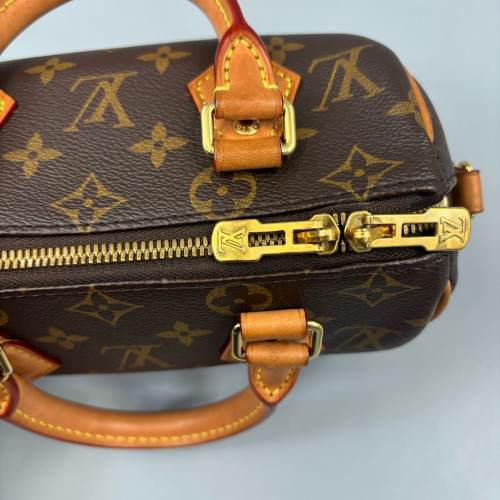Louis Vuitton Speedy Bandouliere 20 Monogram Brown