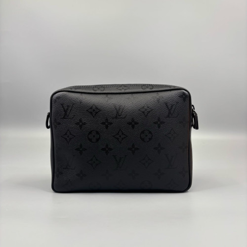 Louis Vuitton Nil Messenger Monogram Eclipse Black
