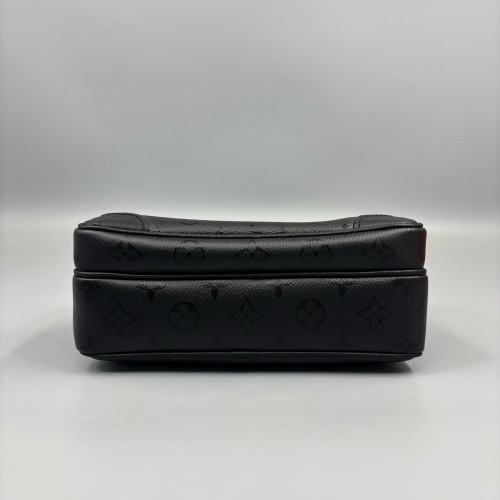 Louis Vuitton Nil Messenger Monogram Eclipse Black