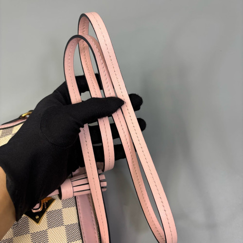 Louis Vuitton Saintonge Damier Azur White Pink