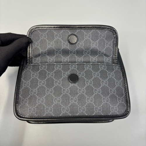 Gucci Messenger GG Supreme Monogram Black