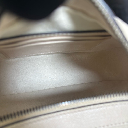 Gucci Small Aphrodite Calfskin Beige