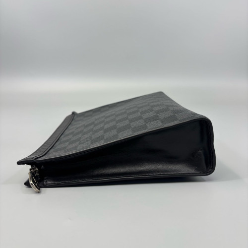 Louis Vuitton Toiletry Pouch 26 Damier Graphite Black