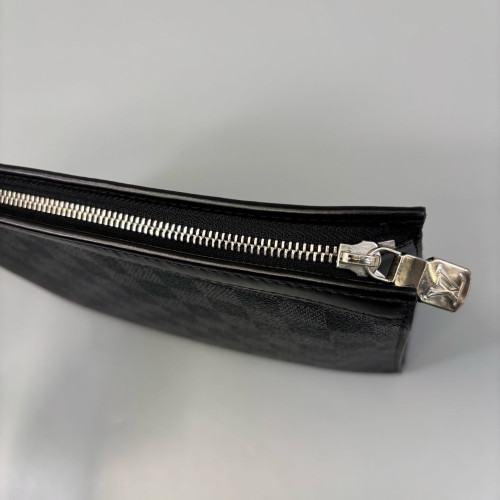 Louis Vuitton Toiletry Pouch 26 Damier Graphite Black
