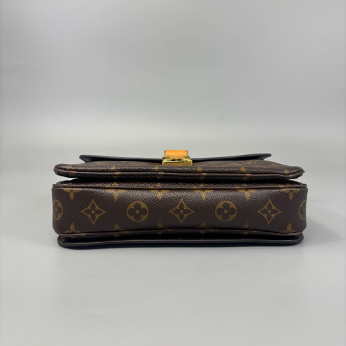 Louis Vuitton Pochette Metis Monogram Brown