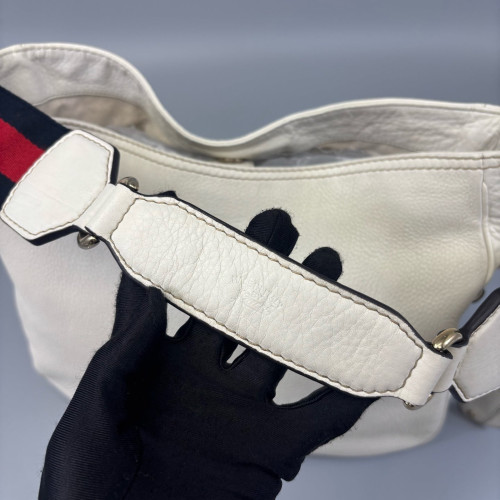 Gucci Hobo Grained Calfskin White