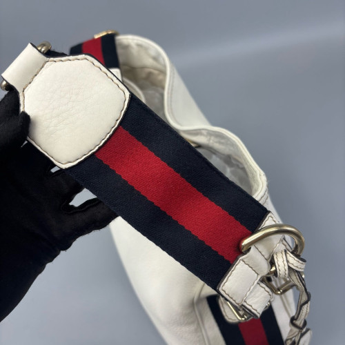 Gucci Hobo Grained Calfskin White