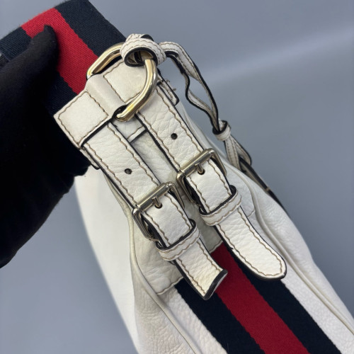 Gucci Hobo Grained Calfskin White