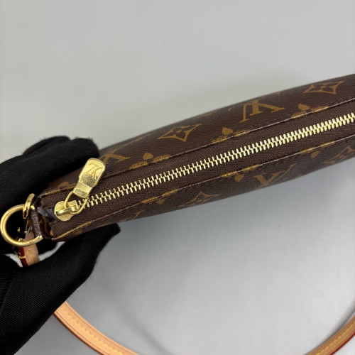 Louis Vuitton Pochette Accessories 22 Monogram Brown