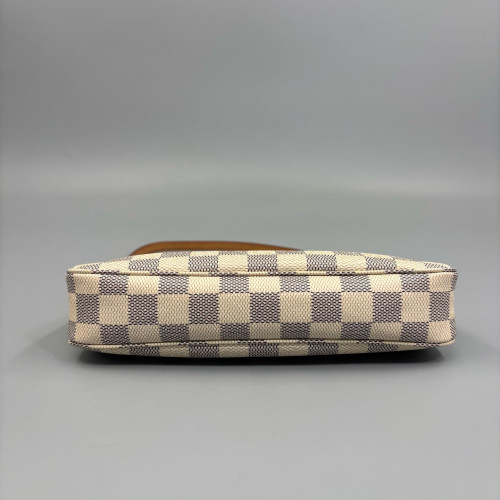 Louis Vuitton Pochette Accessories 22 Damier Azur White