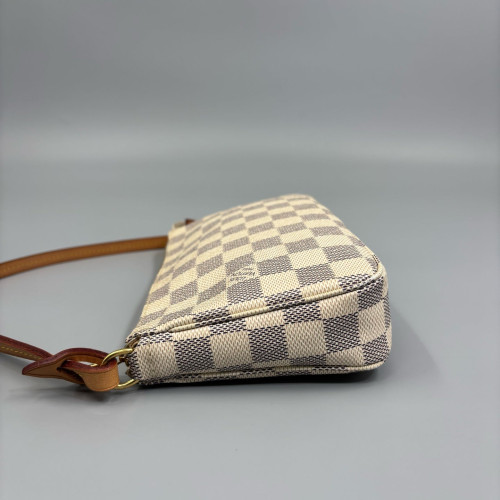 Louis Vuitton Pochette Accessories 22 Damier Azur White