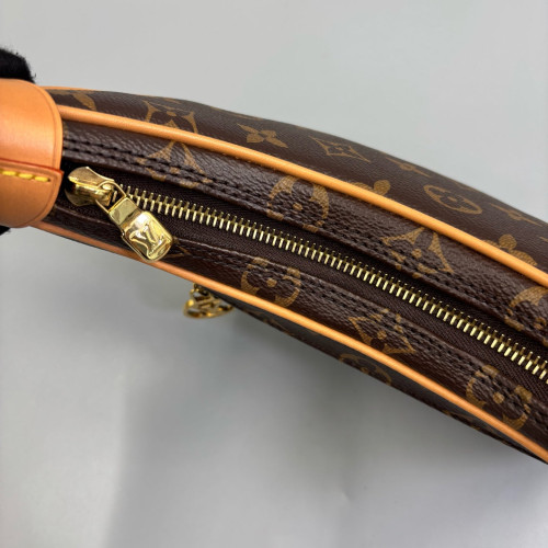 Louis Vuitton Loop Monogram Brown