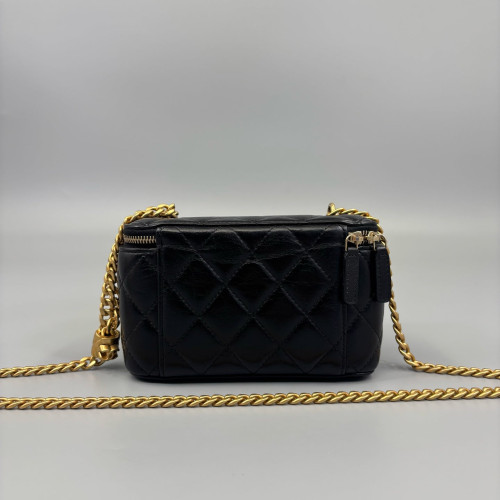 Chanel Quilted Pearl Crush Small Vanity Case Calfskin Black