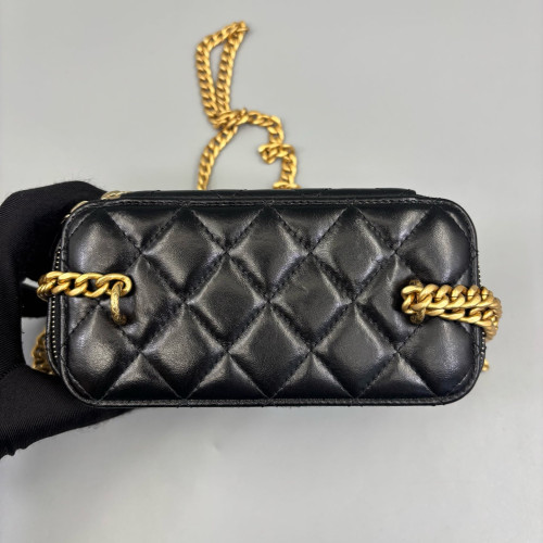 Chanel Quilted Pearl Crush Small Vanity Case Calfskin Black