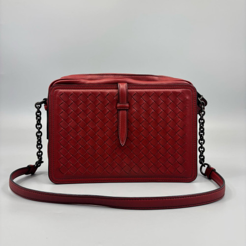 Bottega Veneta Shoulder Bag Calfskin Intrecciato Red