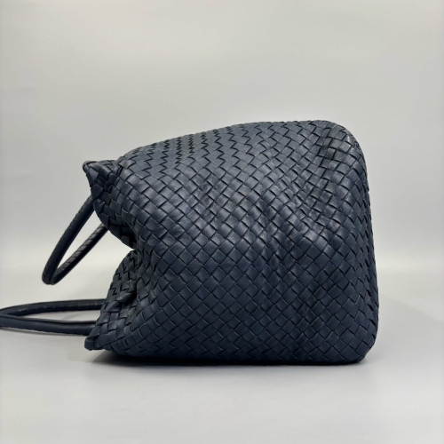 Bottega Veneta Duffle Bag Calfskin Intrecciato Dark Blue