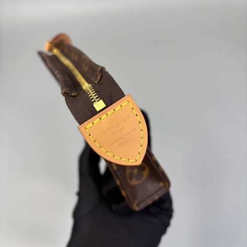 Louis Vuitton Toiletry Pouch On Chain Monogram Brown Louis Vuitton Toiletry Pouch On Chain Monogram Brown