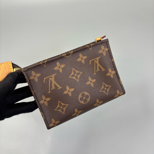 Louis Vuitton Toiletry Pouch On Chain Monogram Brown Louis Vuitton Toiletry Pouch On Chain Monogram Brown
