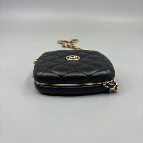 Chanel Quilted Compact Vanity Case Calfskin Black