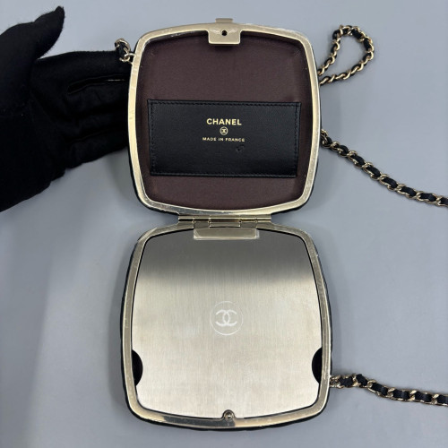 Chanel Quilted Compact Vanity Case Calfskin Black