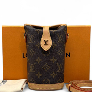 Louis Vuitton Fold Me Pouch Monogram Brown