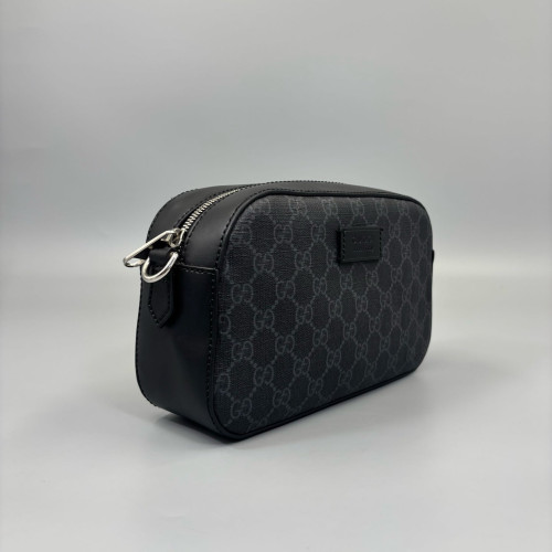 Gucci Camera Case GG Supreme Monogram Black
