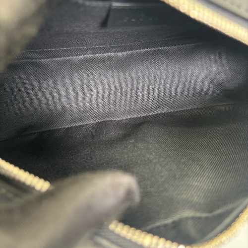 Gucci Camera Case GG Supreme Monogram Black