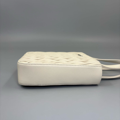 Miu Miu Sac Plat Crumpled Lambskin White