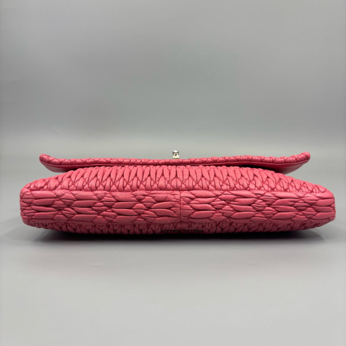 Miu Miu Crystal Rhinestone Matelasse Crystal Flap Clutch Crumpled Lambskin Pink