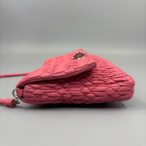 Miu Miu Crystal Rhinestone Matelasse Crystal Flap Clutch Crumpled Lambskin Pink