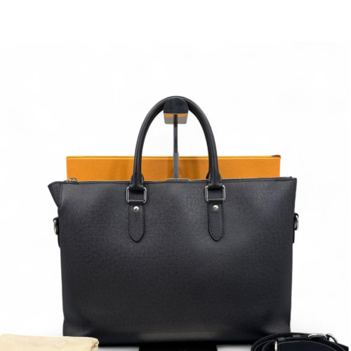 Louis Vuitton Briefcase Calfskin Black