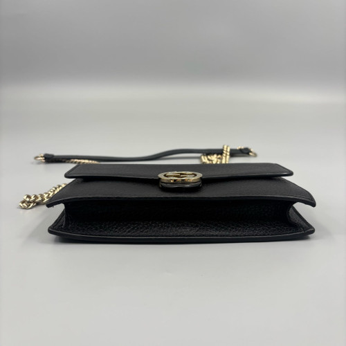 Gucci Interlocking G Chain Wallet Grained Calfskin Black