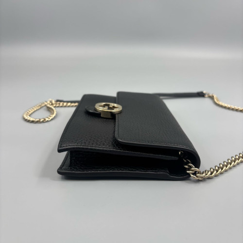 Gucci Interlocking G Chain Wallet Grained Calfskin Black