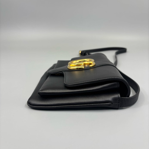 Gucci Small Arli Flap Shoulder Bag Calfskin Black