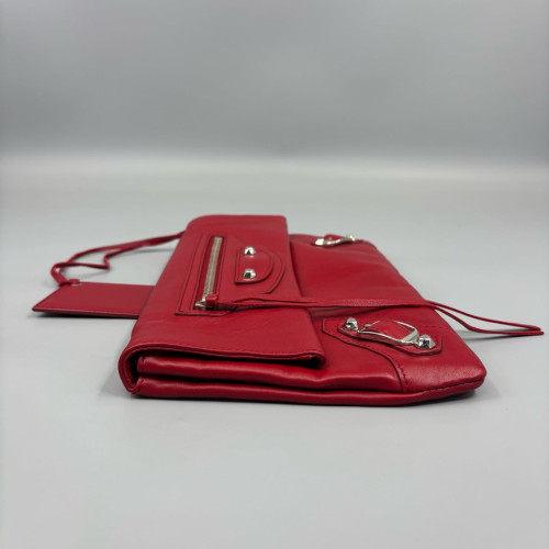 Balenciaga Clutch Calfskin Red